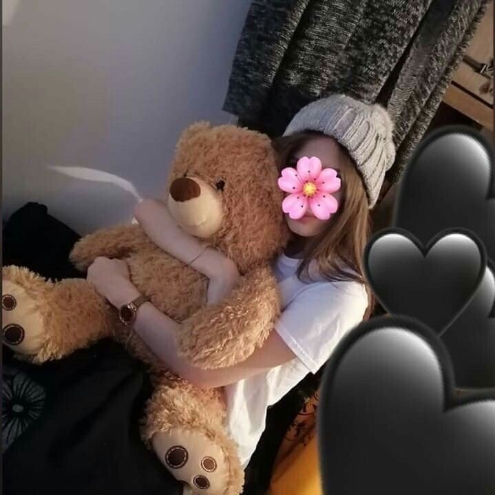 Instagram girl with teddy bear profile pictures