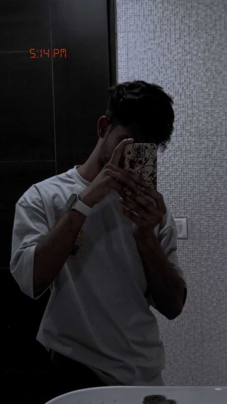 hidden face boy dp pic