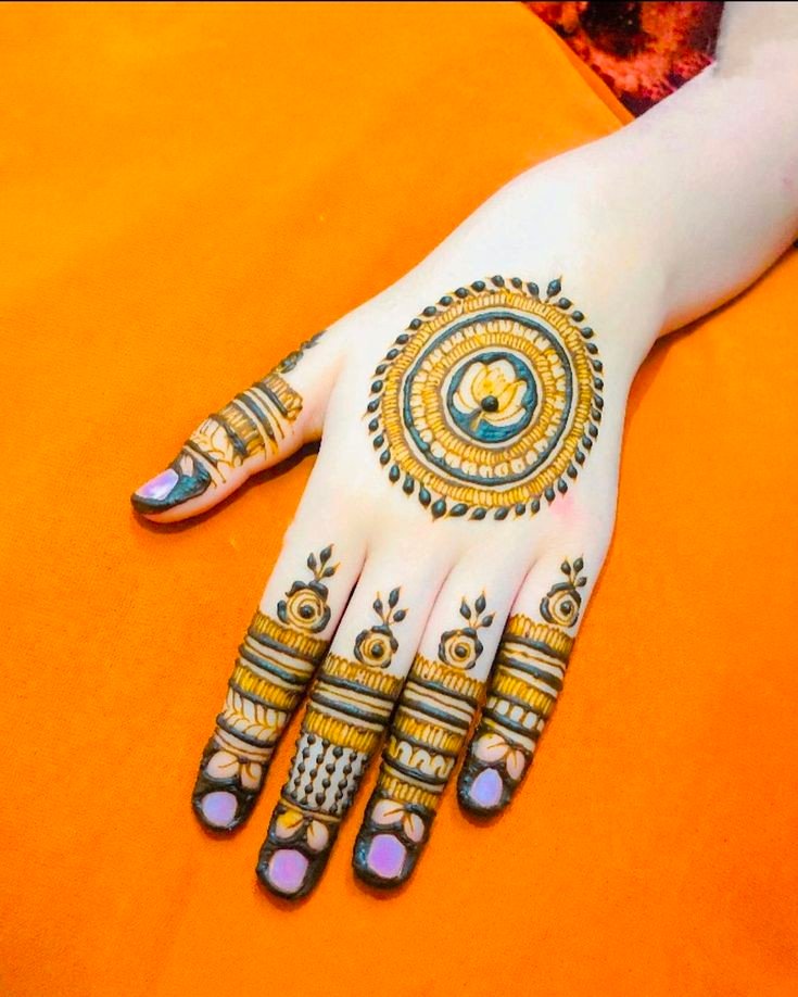 mehndi design photo