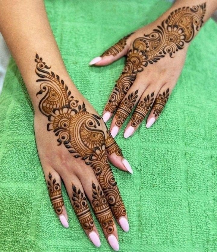 mehndi design photo