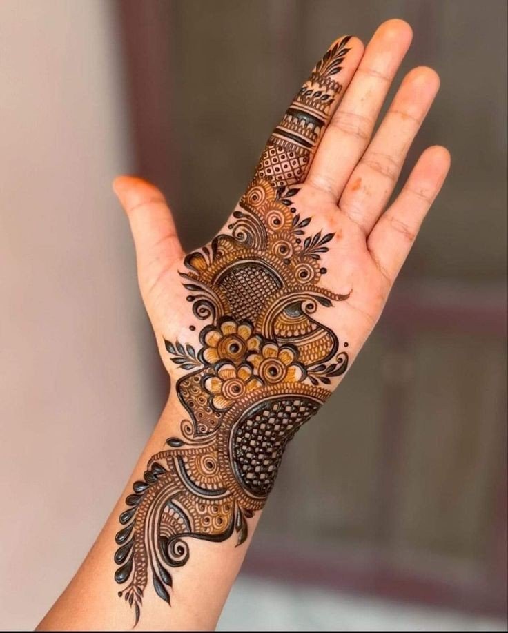 mehndi design photo