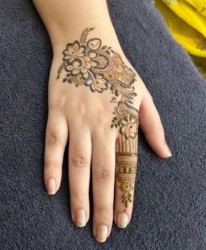 mehndi design photo