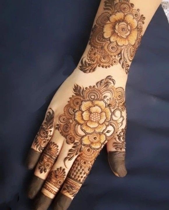 mehndi design photo