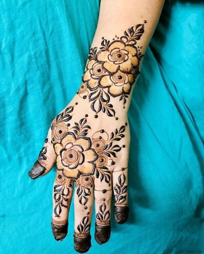 mehndi design photo