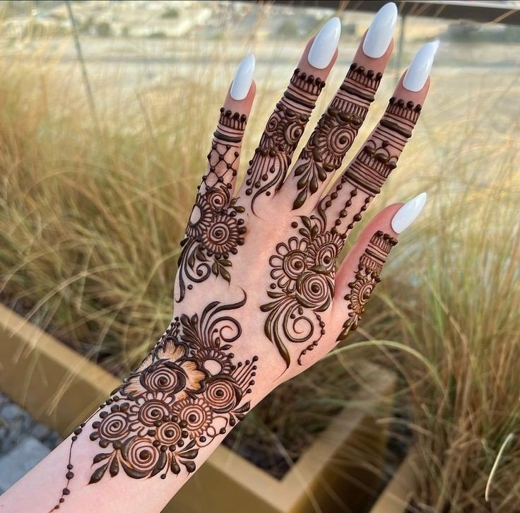 mehndi design photo