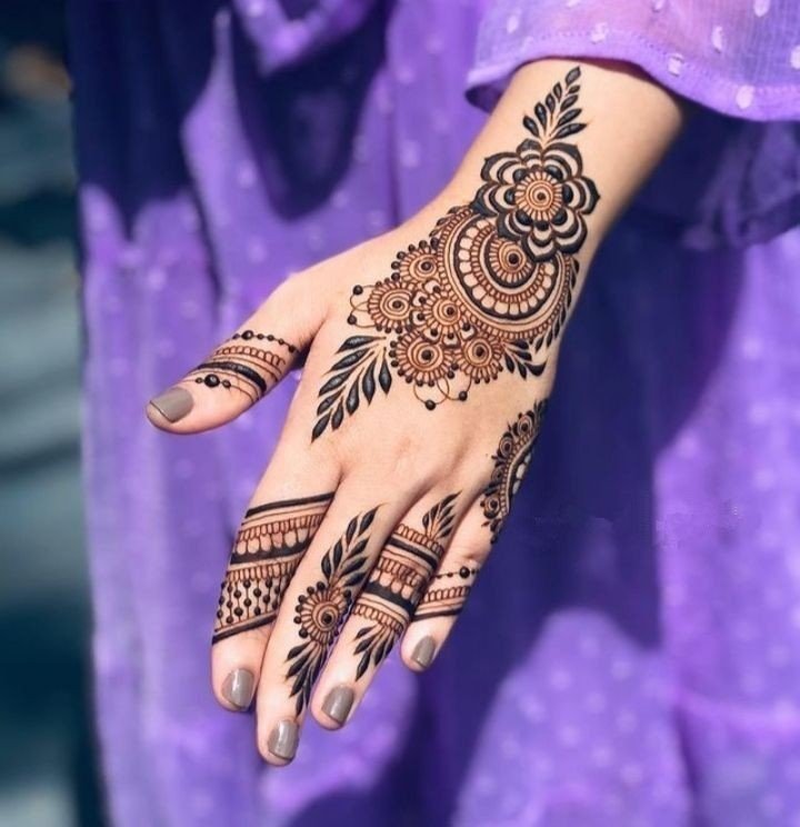 mehndi design photo