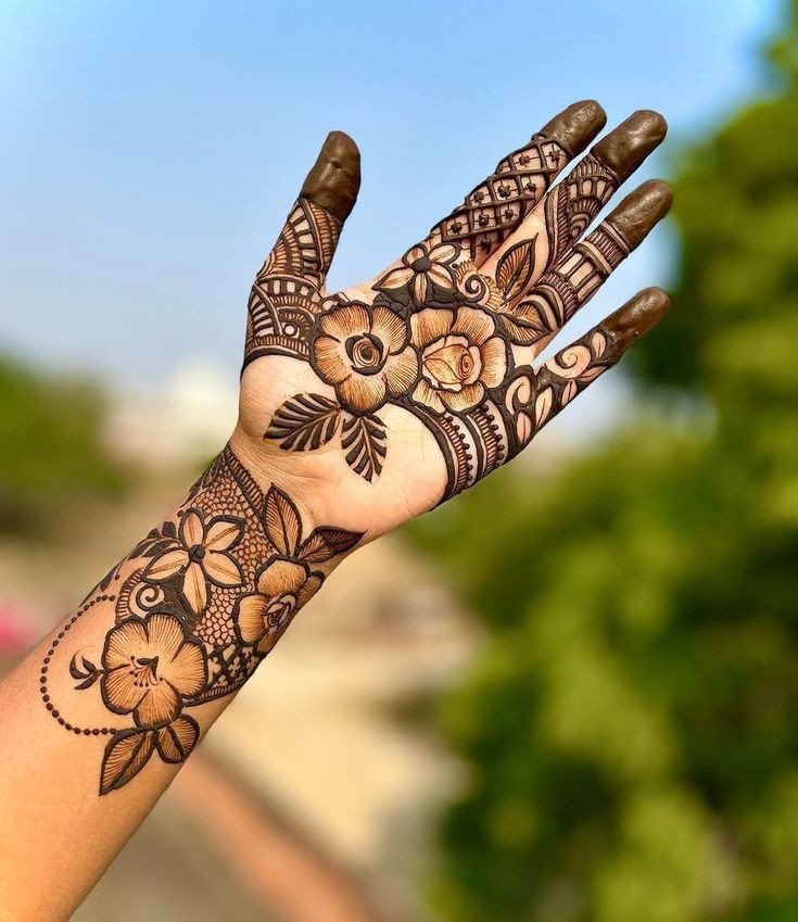 mehndi design photo