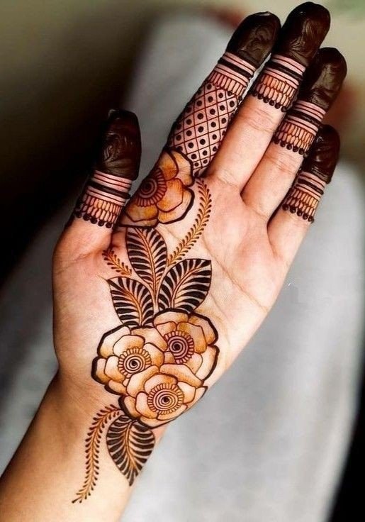 mehndi design photo